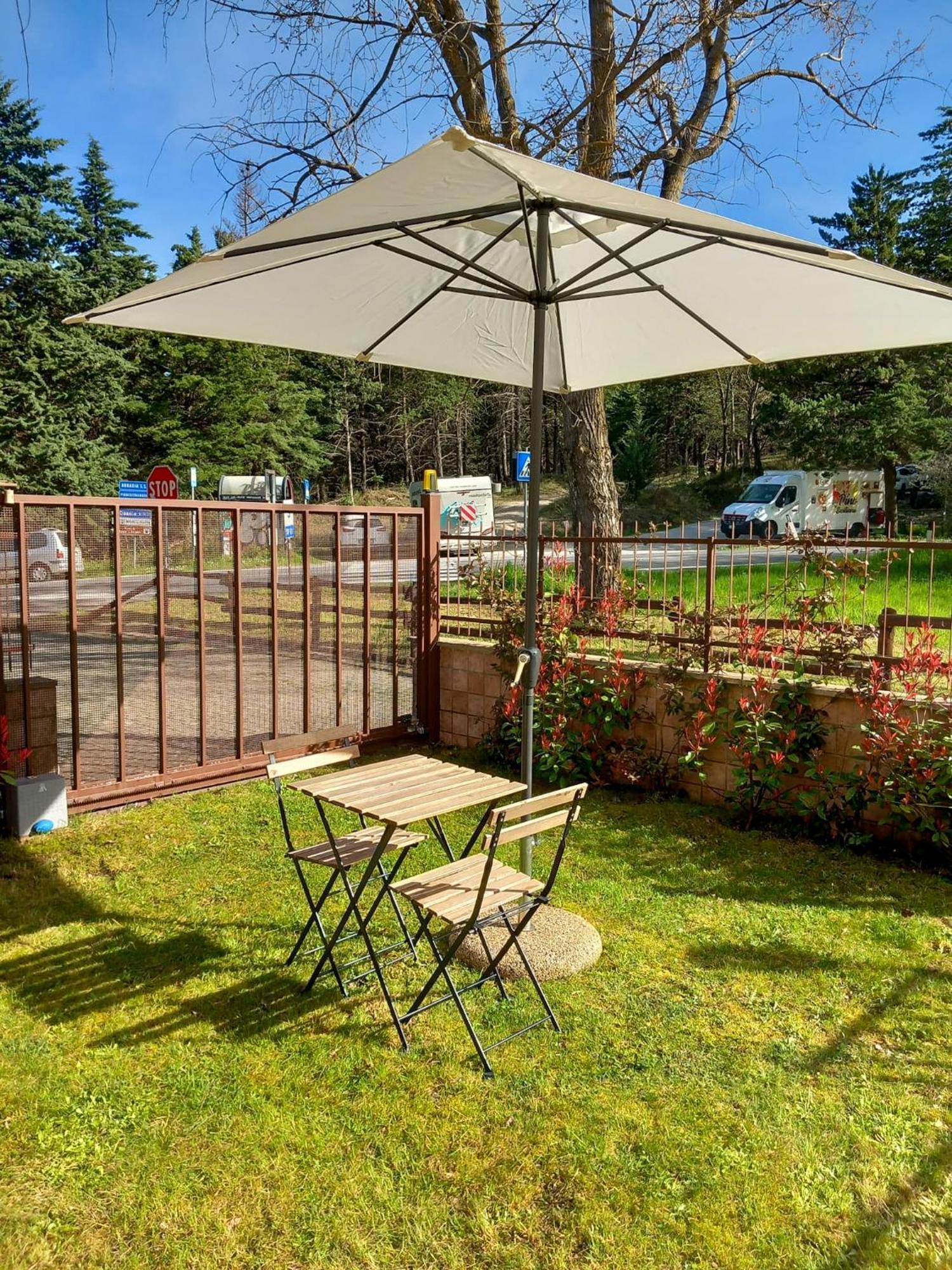 La Casina Delle Sorgentelle Villa Bagni San Filippo Bagian luar foto
